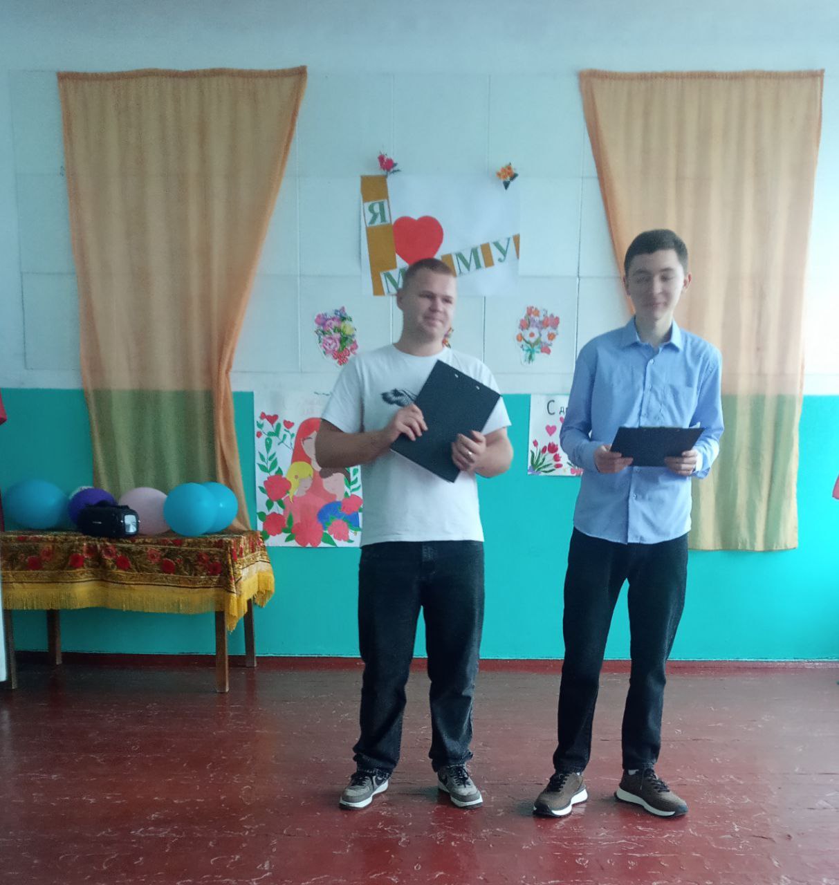 В ГБОУ ХО "Ольгинская школа" Горностаевского района прошло праздничное мероприятие посвящённое Дню матери В ГБОУ ХО "Ольгинская школа" Горностаевского района прошло праздничное мероприятие посвящённое Дню матери