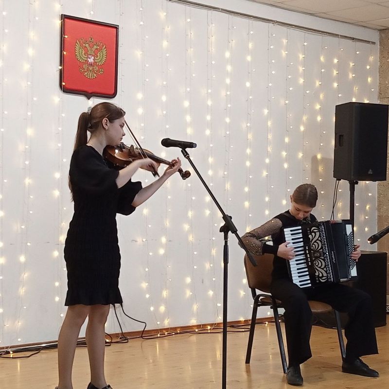 В Геническе состоялся праздничный концерт, посвящённый Международному дню инвалидов В Геническе состоялся праздничный концерт, посвящённый Международному дню инвалидов