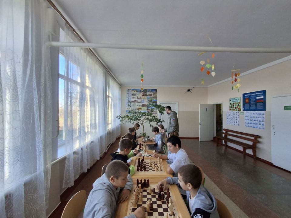 Сплочение в игре!. Молодёжка Народного фронта посетили школу Сплочение в игре!. Молодёжка Народного фронта посетили школу