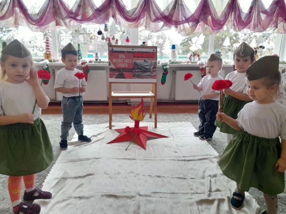 День Неизвестного Солдата в Ульяновском ясли-саду День Неизвестного Солдата в Ульяновском ясли-саду
