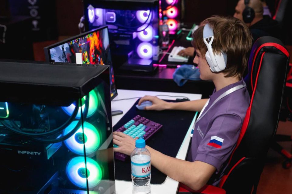 В Геническе отгремел масштабный киберспортивный чемпионат В Геническе отгремел масштабный киберспортивный чемпионат