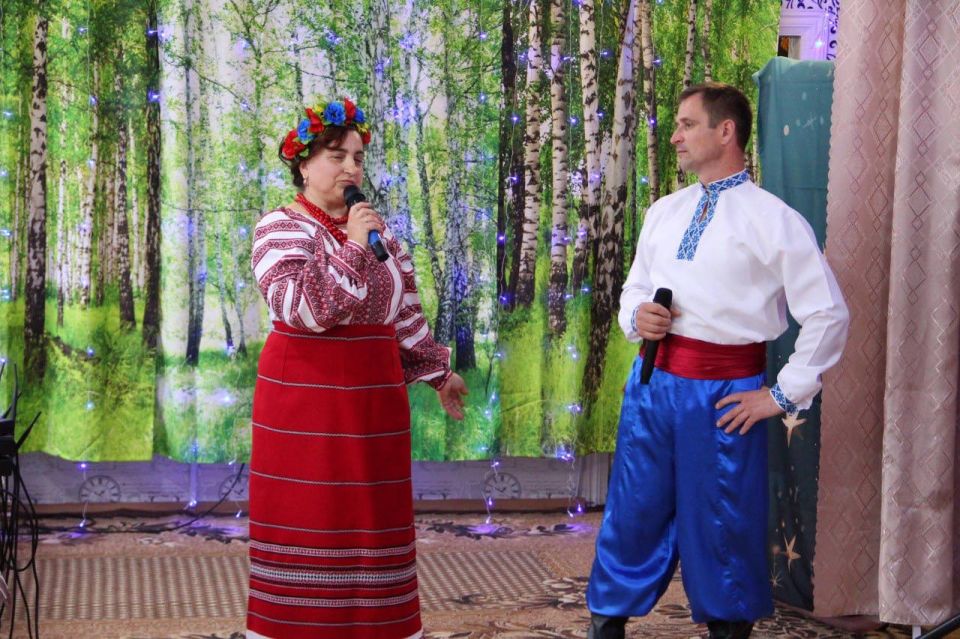 День согретый теплом и добротой: Чаплинский КДЦ подарил незабываемый праздник Гериатрическом пансионате! День согретый теплом и добротой: Чаплинский КДЦ подарил незабываемый праздник Гериатрическом пансионате!