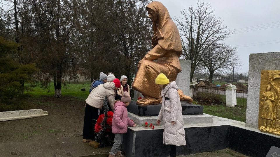 В сельских клубах округа почтили память Неизвестного Солдата В сельских клубах округа почтили память Неизвестного Солдата