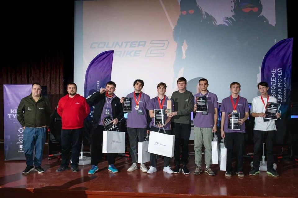 В Геническе отгремел масштабный киберспортивный чемпионат В Геническе отгремел масштабный киберспортивный чемпионат