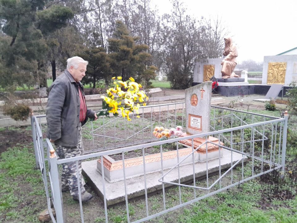 По всей стране 3 декабря проходят памятные мероприятия, посвященные Дню Неизвестного Солдата По всей стране 3 декабря проходят памятные мероприятия, посвященные Дню Неизвестного Солдата