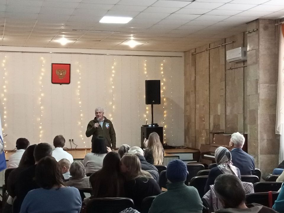 В Геническе состоялся праздничный концерт, посвящённый Международному дню инвалидов В Геническе состоялся праздничный концерт, посвящённый Международному дню инвалидов