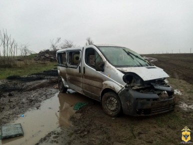 В Каховском округе полицейские устанавливают обстоятельства ДТП с нетрезвым водителем