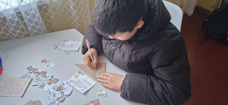 «Письмо солдату»: акция в Приморской библиотеке «Письмо солдату»: акция в Приморской библиотеке