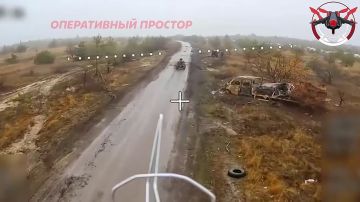 Охота на тарасиков... FPV-дрон прилетел прямо в башню