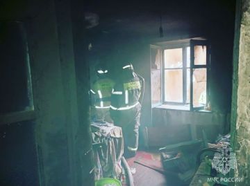 #ОперативкаМЧС84. В Чаплынском округе на пожаре погибла женщина В посёлке Крестовка на улице Центральная произошел пожар в жилом доме