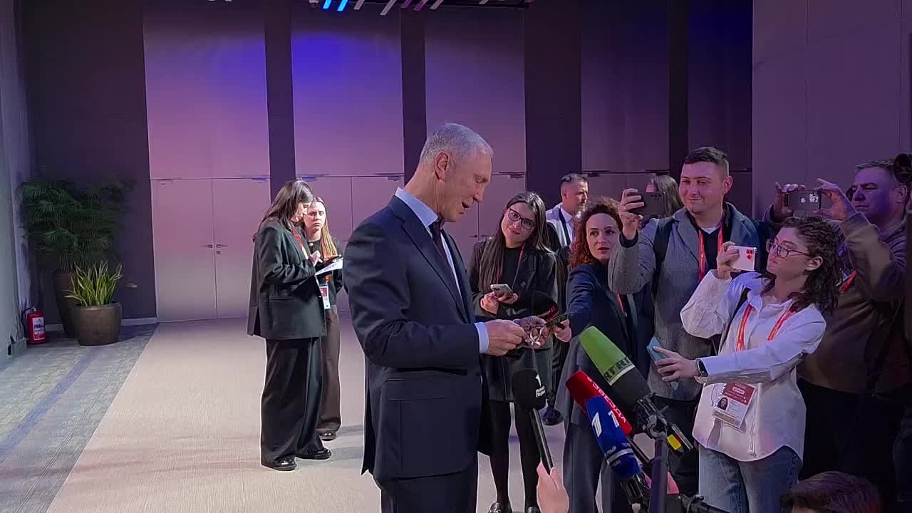 Владимир Сальдо присоединился к акции «Ёлка желаний»