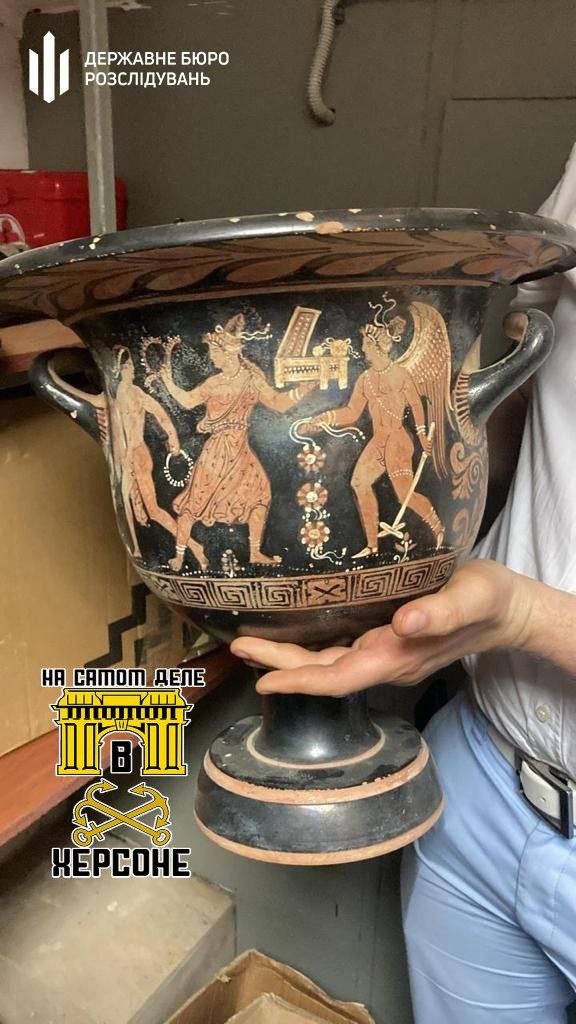 На Украине у экс-главы Совмина АРК обнаружили крупнейшую коллекцию украденных из Крыма артефактов на миллионы долларов