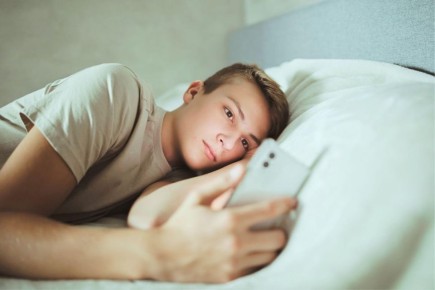 Как гаджеты влияют на сон. Сегодня трудно представить себе жизнь без смартфонов, планшетов, электронных книг и ноутбуков