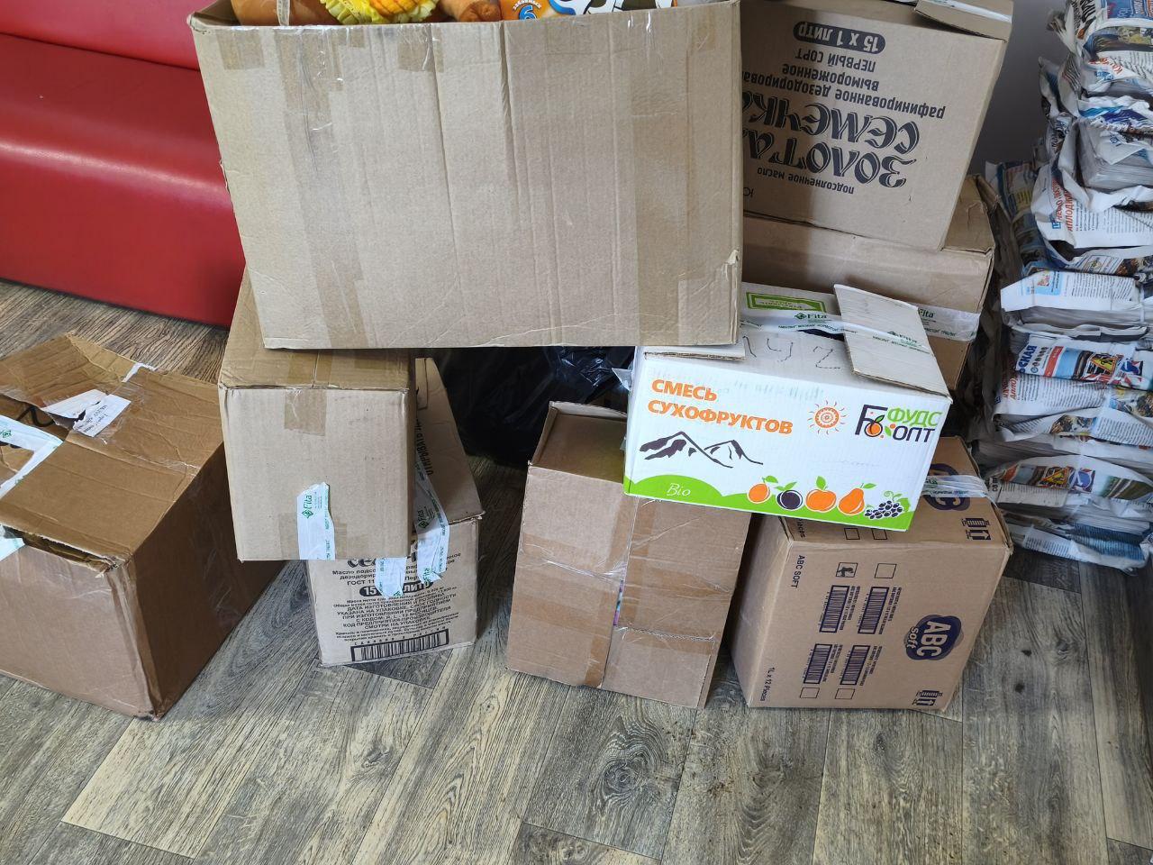 Шефы из Рязани привезли гумпомощь для семей Великой Лепетихи Шефы из Рязани привезли гумпомощь для семей Великой Лепетихи