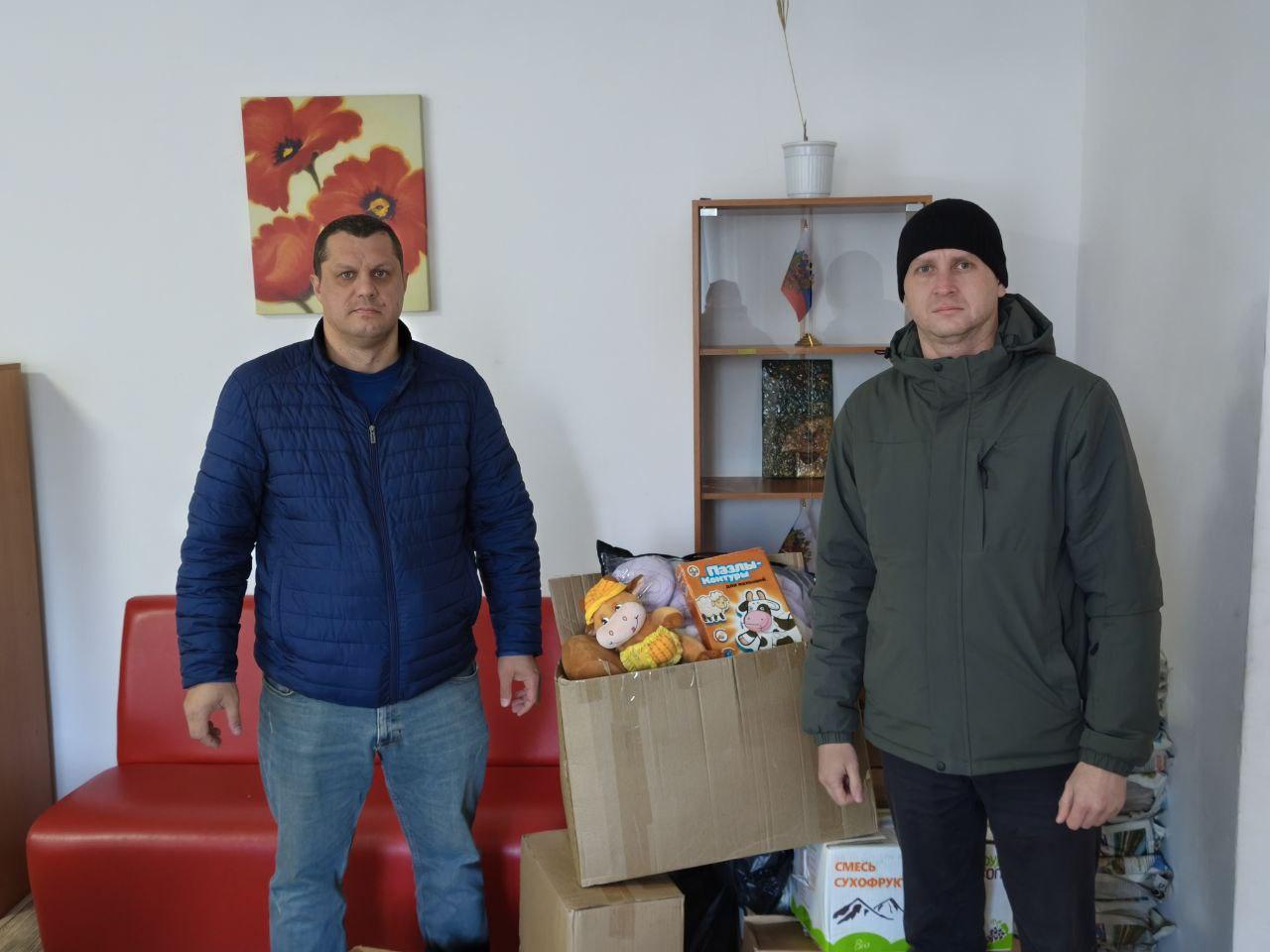 Шефы из Рязани привезли гумпомощь для семей Великой Лепетихи