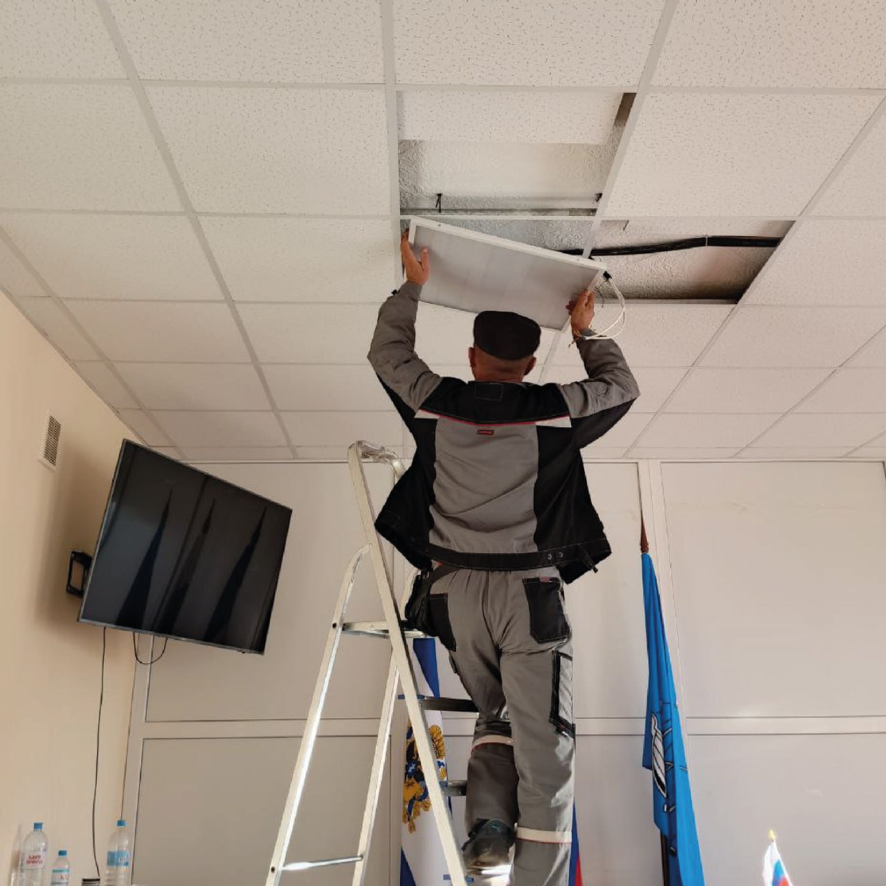 Аварийная бригада Калининградской области отчиталась о проделанной работе в Алешкинском округе за две недели #помощь39региона Аварийная бригада Калининградской области отчиталась о проделанной работе в Алешкинском округе за две недели #помощь39региона