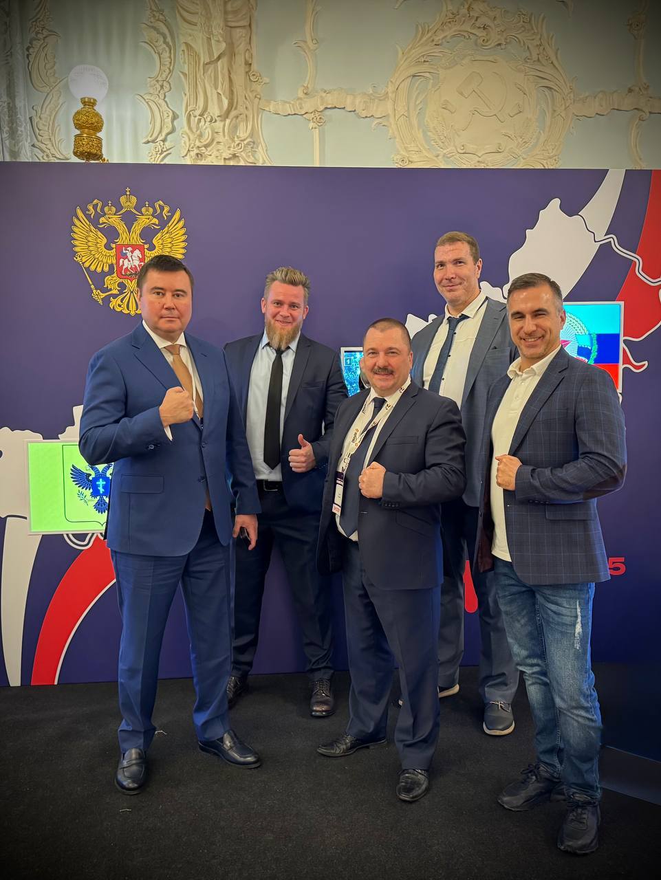 На полях на II Международного Таврического инвестиционно-экономического форума, как эксперт, принял участие в инвестиционном часу "Время честного разговора", круглом столе на тему: «Что за ленточкой: стоит ли рисковать?» Как... На полях на II Международного Таврического инвестиционно-экономического форума, как эксперт, принял участие в инвестиционном часу "Время честного разговора", круглом столе на тему: «Что за ленточкой: стоит ли рисковать?» Как...