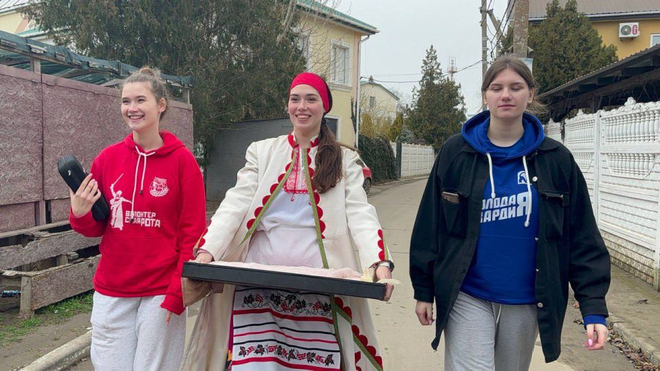 Как «Молодая Гвардия» Голопристанского округа отпраздновала День добровольца? Как «Молодая Гвардия» Голопристанского округа отпраздновала День добровольца?