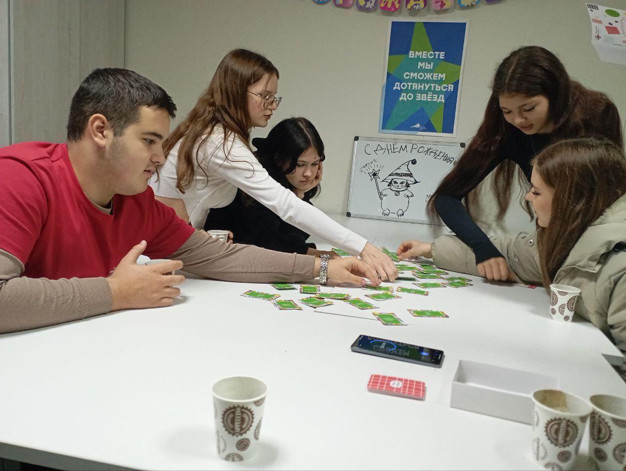 «Формула спасения» от волонтеров-медиков «Формула спасения» от волонтеров-медиков