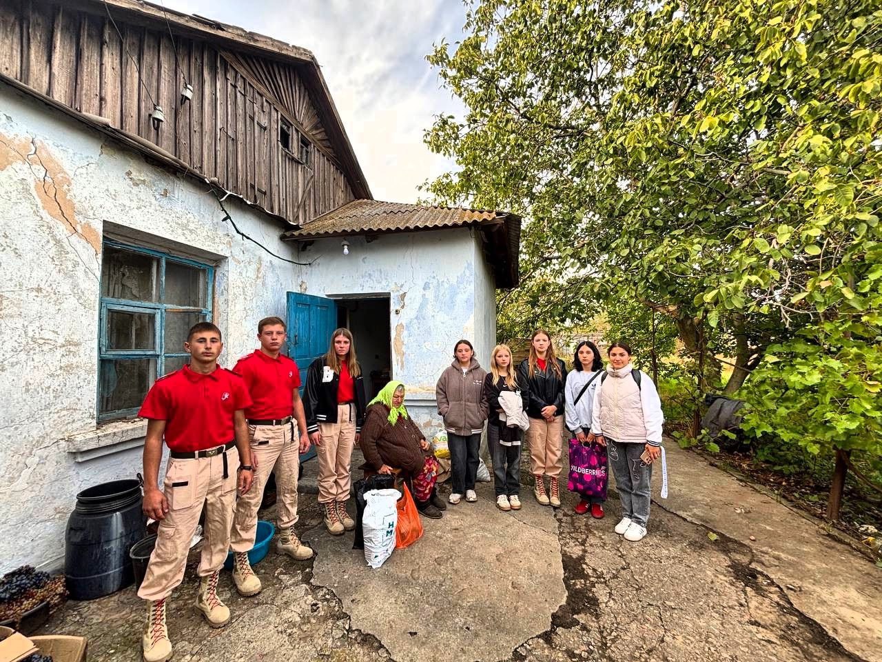 Волонтёрство — это не профессия и не хобби, это состояние души, выраженное внутреннее стремление помогать людям, которые нуждаются в помощи Волонтёрство — это не профессия и не хобби, это состояние души, выраженное внутреннее стремление помогать людям, которые нуждаются в помощи