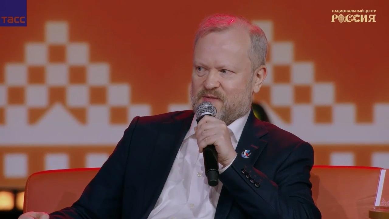 Денис Пушилин, Леонид Пасечник и Владимир Сальдо приняли участие в Международном форуме #МЫВМЕСТЕ в Москве Денис Пушилин, Леонид Пасечник и Владимир Сальдо приняли участие в Международном форуме #МЫВМЕСТЕ в Москве