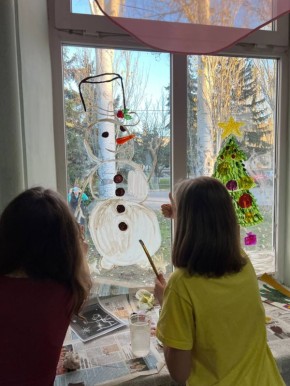 В Скадовской детской библиотеке прошёл новогодний мастер-класс