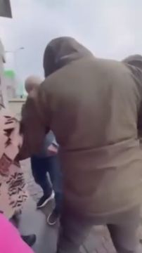 На Украине людоловы из ТЦК продолжают пытаться выполнить план по "могилизации"