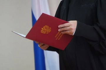 Двум херсонкам отказывали в пенсии из-за ошибок в трудовой книжке