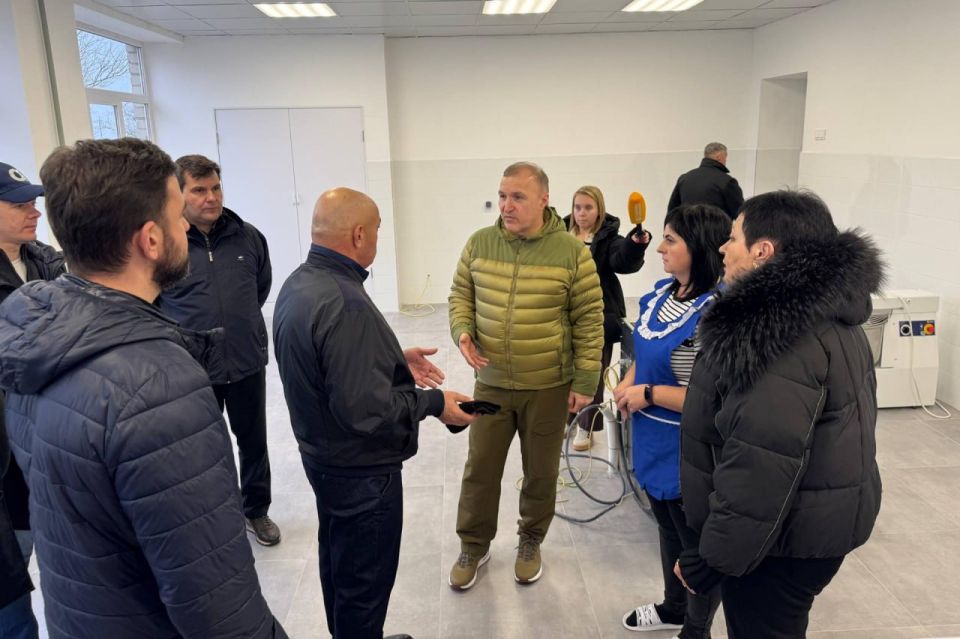 Глава Адыгеи посетил подшефные муниципалитеты Херсонской области Глава Адыгеи посетил подшефные муниципалитеты Херсонской области