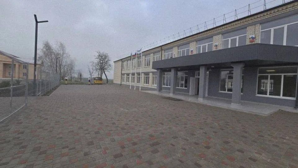 Правительство Херсонской области выразило благодарность Адыгее за капремонт Вольновской школы Правительство Херсонской области выразило благодарность Адыгее за капремонт Вольновской школы
