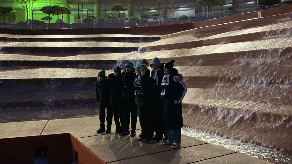 «Единая Россия» организовала для детской команды из Херсонской области посещение матча российской футбольной премьер-лиги в Краснодаре «Единая Россия» организовала для детской команды из Херсонской области посещение матча российской футбольной премьер-лиги в Краснодаре