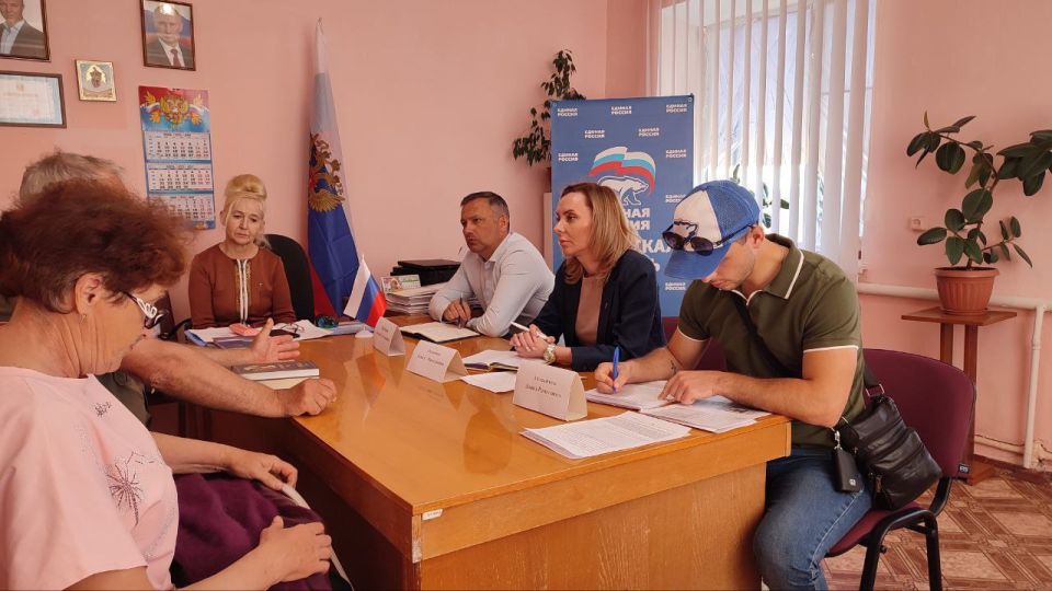 Ольга Осипенко: Поздравляю Херсонское региональное отделение «Единой России» с трёхлетием! Ольга Осипенко: Поздравляю Херсонское региональное отделение «Единой России» с трёхлетием!