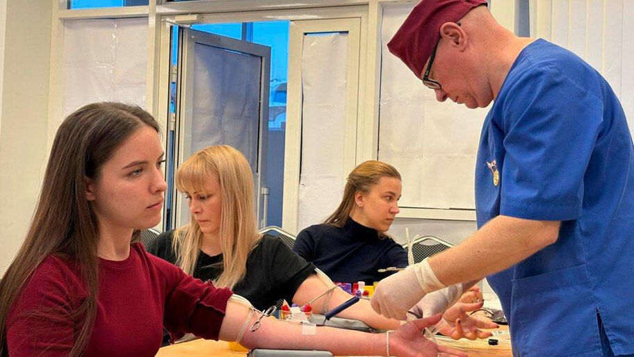 ������������ ����� 15 ������ ����� ��� ������� ���������� �������