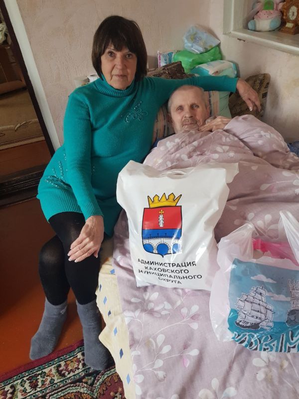 Нуждающимся жителям Каховки доставили на дом гуманитарную помощь Нуждающимся жителям Каховки доставили на дом гуманитарную помощь