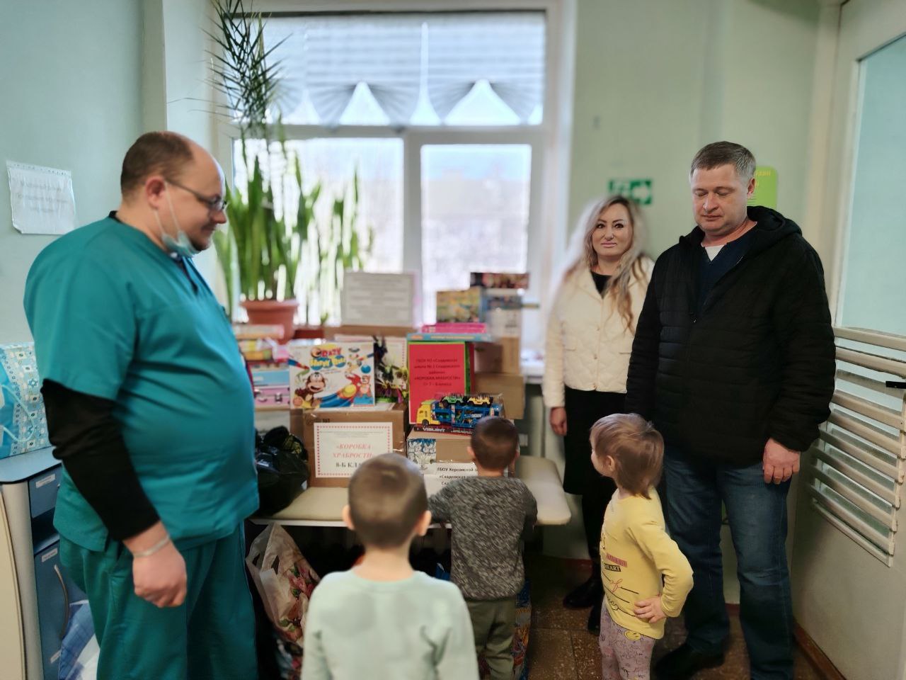 «Коробка храбрости» добралась до больницы Скадовска! «Коробка храбрости» добралась до больницы Скадовска!