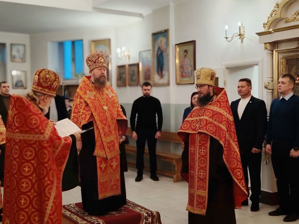 Александр Дудка: В Скадовске совершён молебен в честь Дня Героев Отечества Александр Дудка: В Скадовске совершён молебен в честь Дня Героев Отечества