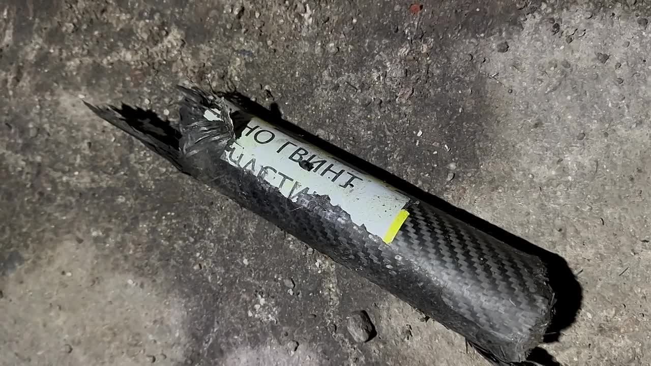 Кадры последствия атак украинских беспилотников на Геническ