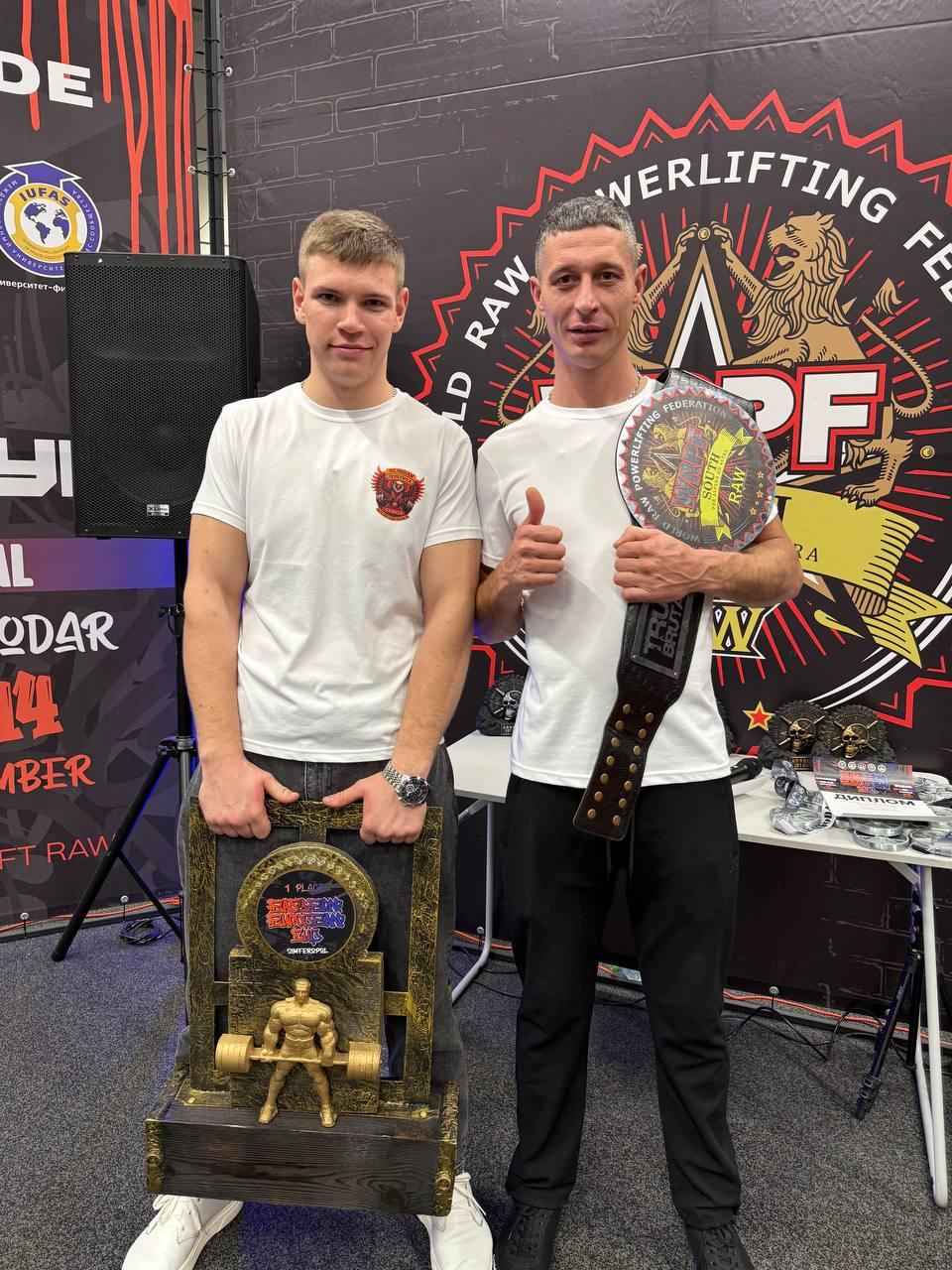 Золото Херсона: наши силачи берут штурмом Кубок Восточной Европы!