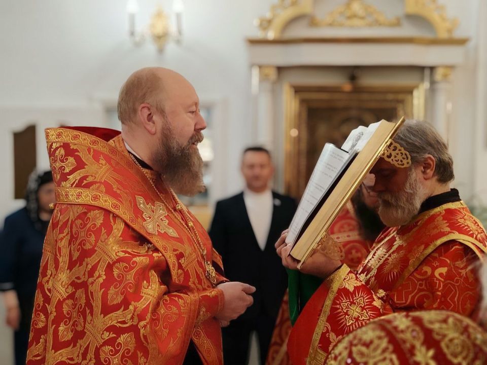 Александр Дудка: В Скадовске совершён молебен в честь Дня Героев Отечества Александр Дудка: В Скадовске совершён молебен в честь Дня Героев Отечества