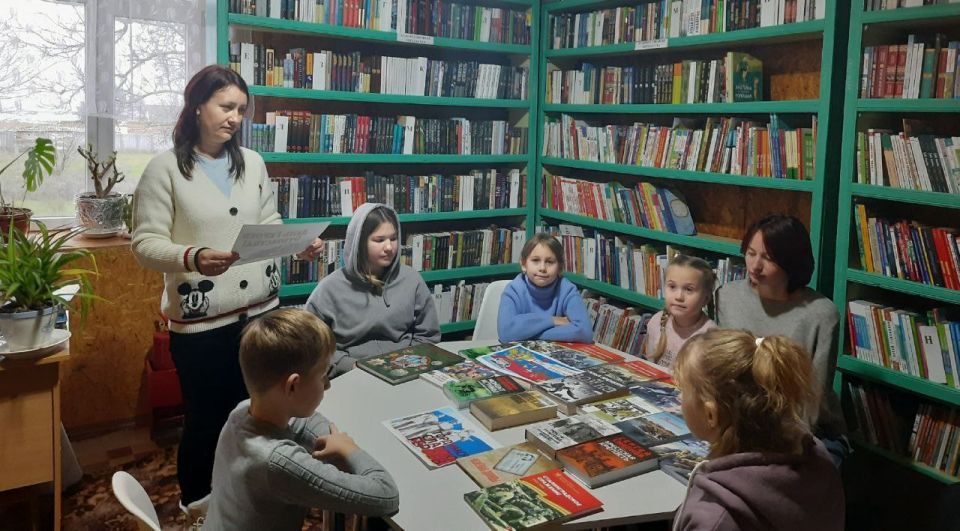 Герои Отечества в сердце каждого: патриотические мероприятия прошли в Геническом округе Герои Отечества в сердце каждого: патриотические мероприятия прошли в Геническом округе
