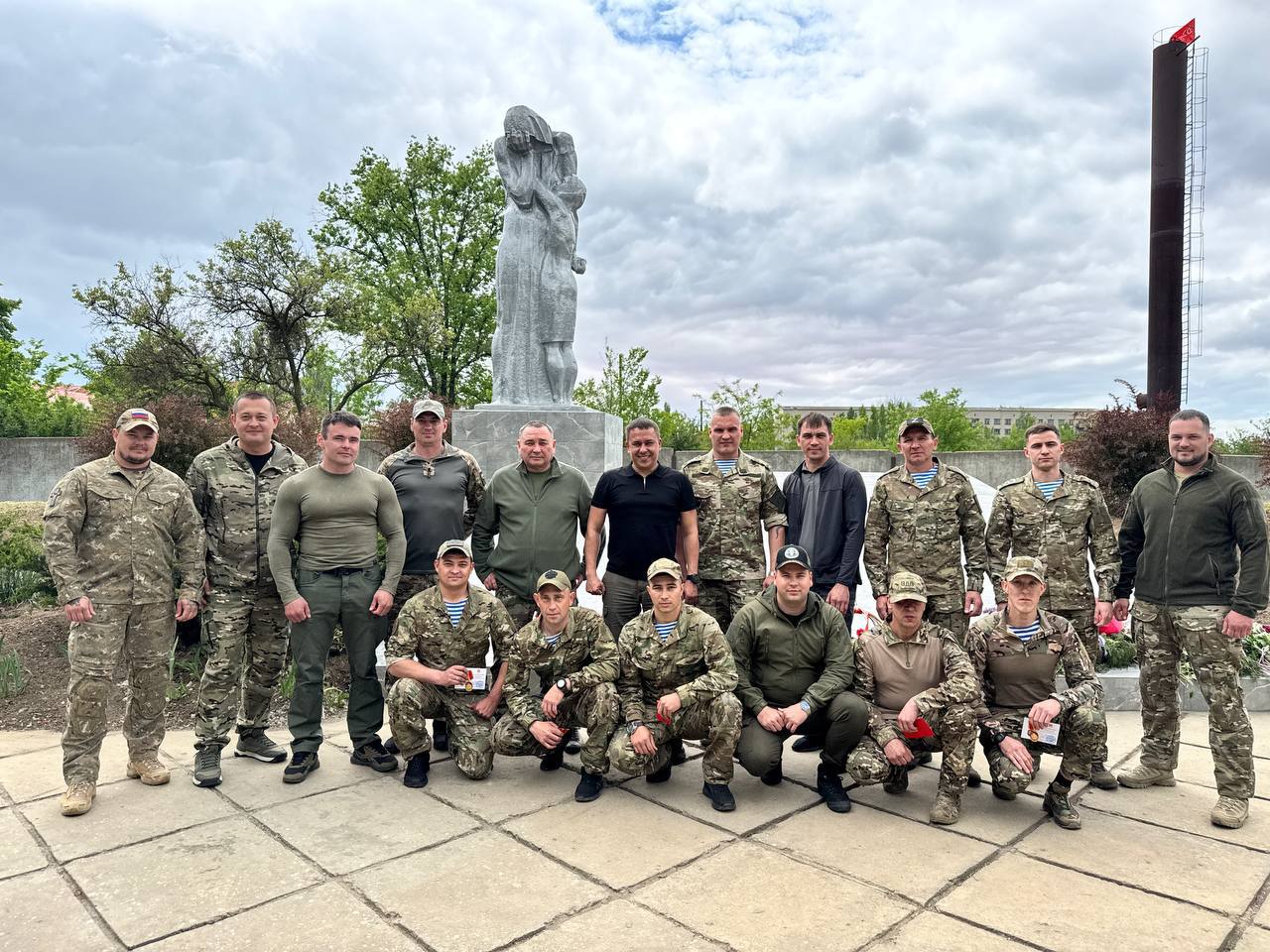 Рамиль Замалетдинов: День Героев Отечества.. Сегодня чествуют Героев Советского Союза, Героев Российской Федерации, кавалеров ордена Святого Георгия и ордена Славы Рамиль Замалетдинов: День Героев Отечества.. Сегодня чествуют Героев Советского Союза, Героев Российской Федерации, кавалеров ордена Святого Георгия и ордена Славы