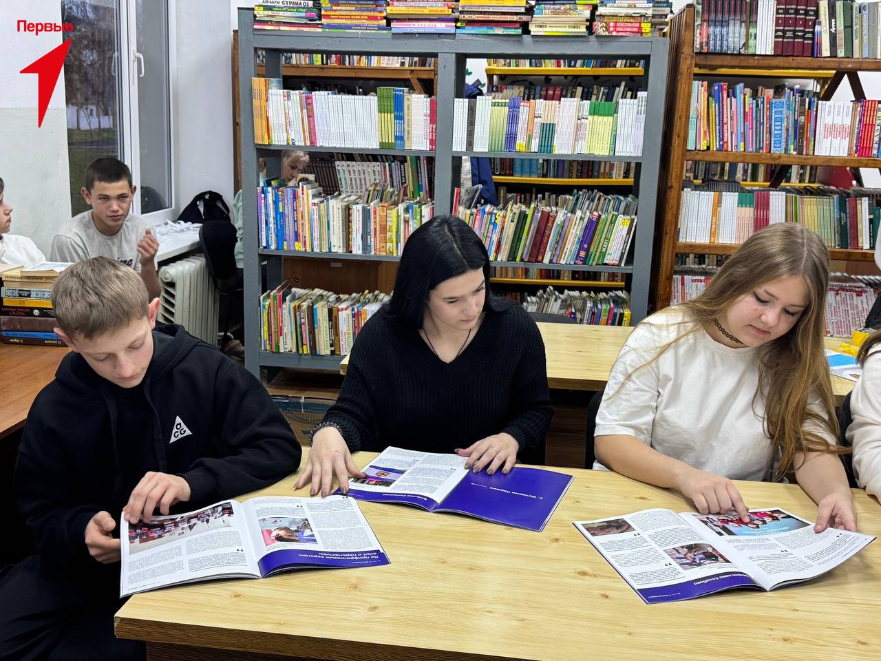 Первые Григорьевской школы получили четвертый выпуск «Журнала Первых» Первые Григорьевской школы получили четвертый выпуск «Журнала Первых»