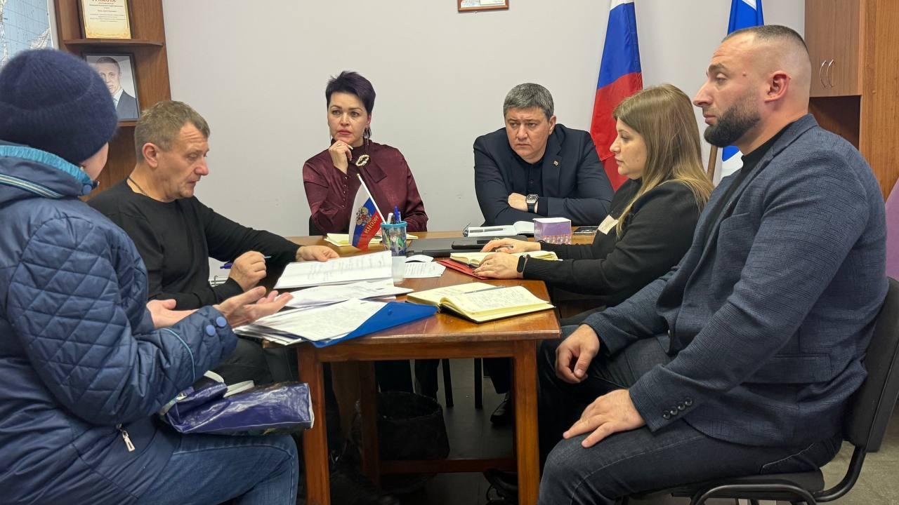 Сердцем к людям, душой к делу: выездной прием граждан в Рыково Сердцем к людям, душой к делу: выездной прием граждан в Рыково