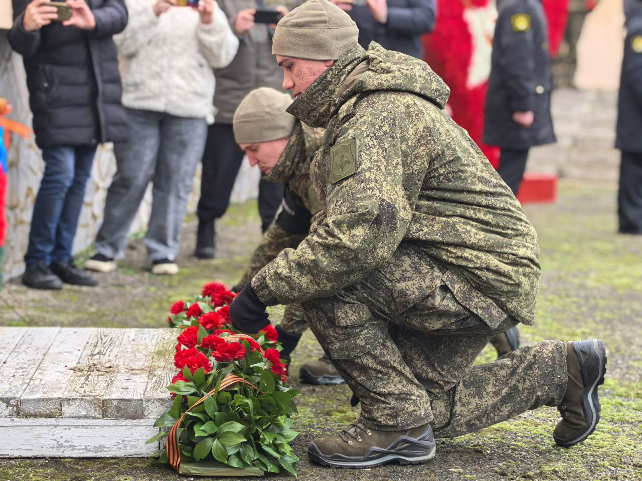День Героев Отечества: В Геническом окрвге почтили память защитников День Героев Отечества: В Геническом окрвге почтили память защитников