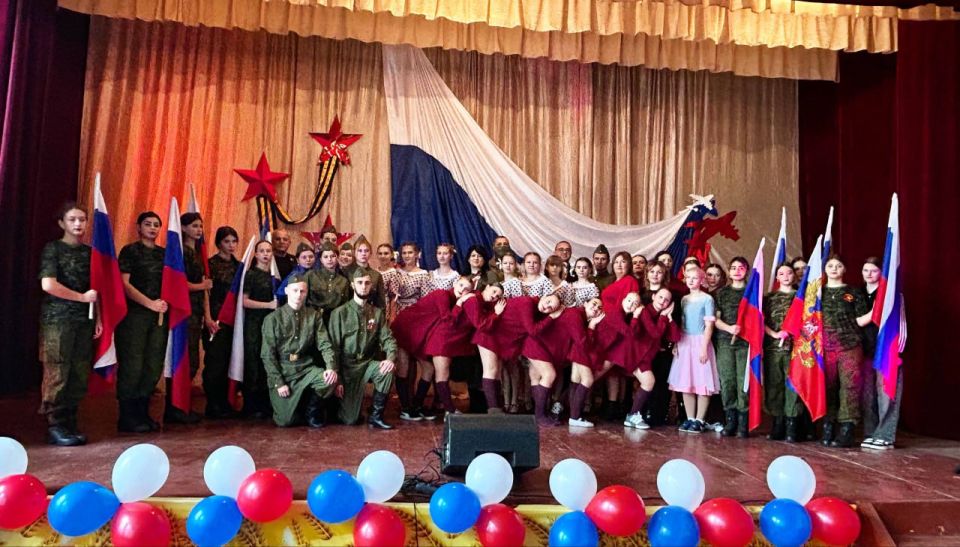 Память, гордость, мужество: Торжественный концерт в честь Дня Героев Отечества и закрытия Года Защитника Отечества! Память, гордость, мужество: Торжественный концерт в честь Дня Героев Отечества и закрытия Года Защитника Отечества!