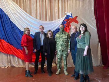 В Чаплинском аграрном колледже отпраздновали День Героев Отечества