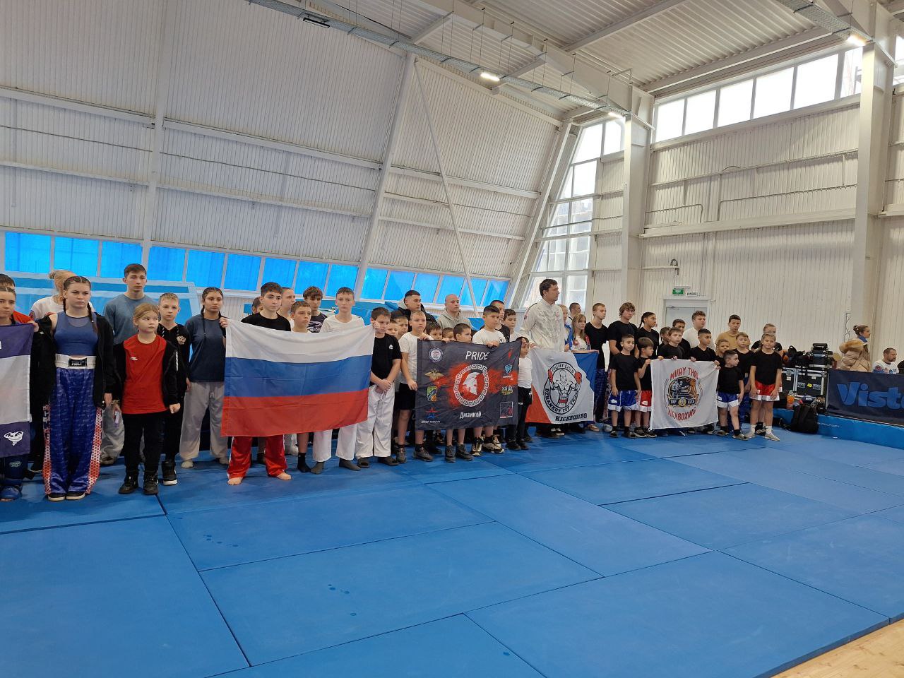 Юлия Семякина: Дорогие жители Генического муниципального округа! Уважаемые спортсмены, тренеры, родители и гости! Юлия Семякина: Дорогие жители Генического муниципального округа! Уважаемые спортсмены, тренеры, родители и гости!