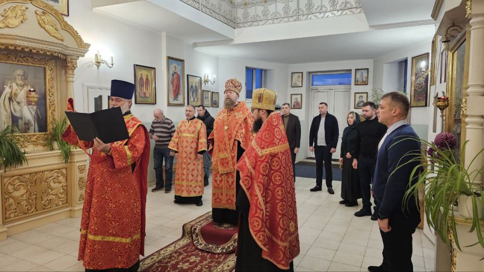 Александр Дудка: В Скадовске совершён молебен в честь Дня Героев Отечества Александр Дудка: В Скадовске совершён молебен в честь Дня Героев Отечества