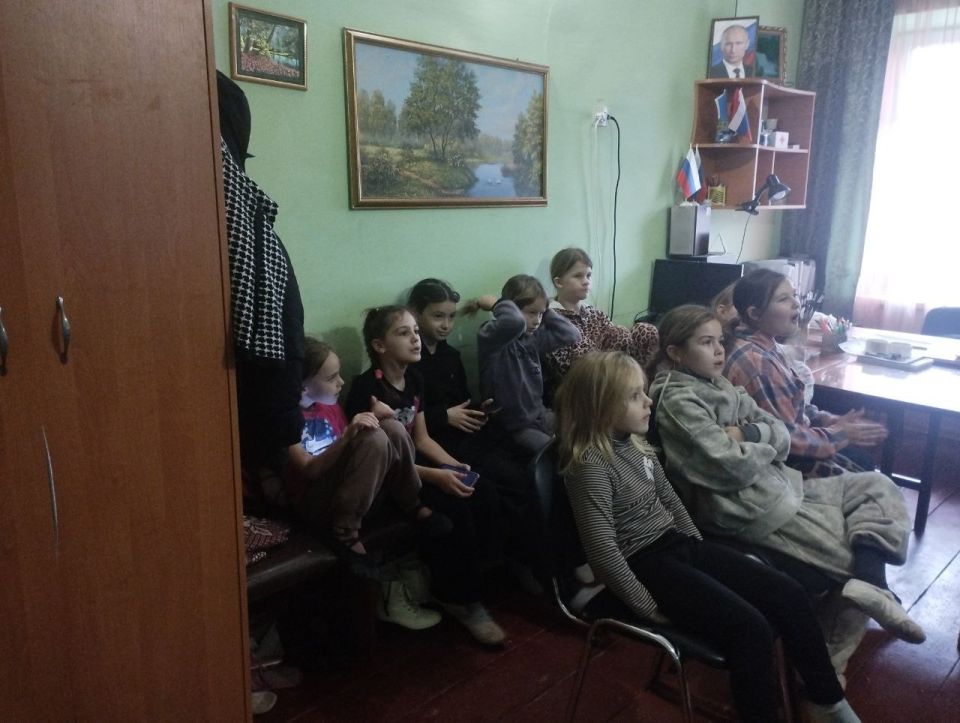 Герои Отечества в сердце каждого: патриотические мероприятия прошли в Геническом округе Герои Отечества в сердце каждого: патриотические мероприятия прошли в Геническом округе