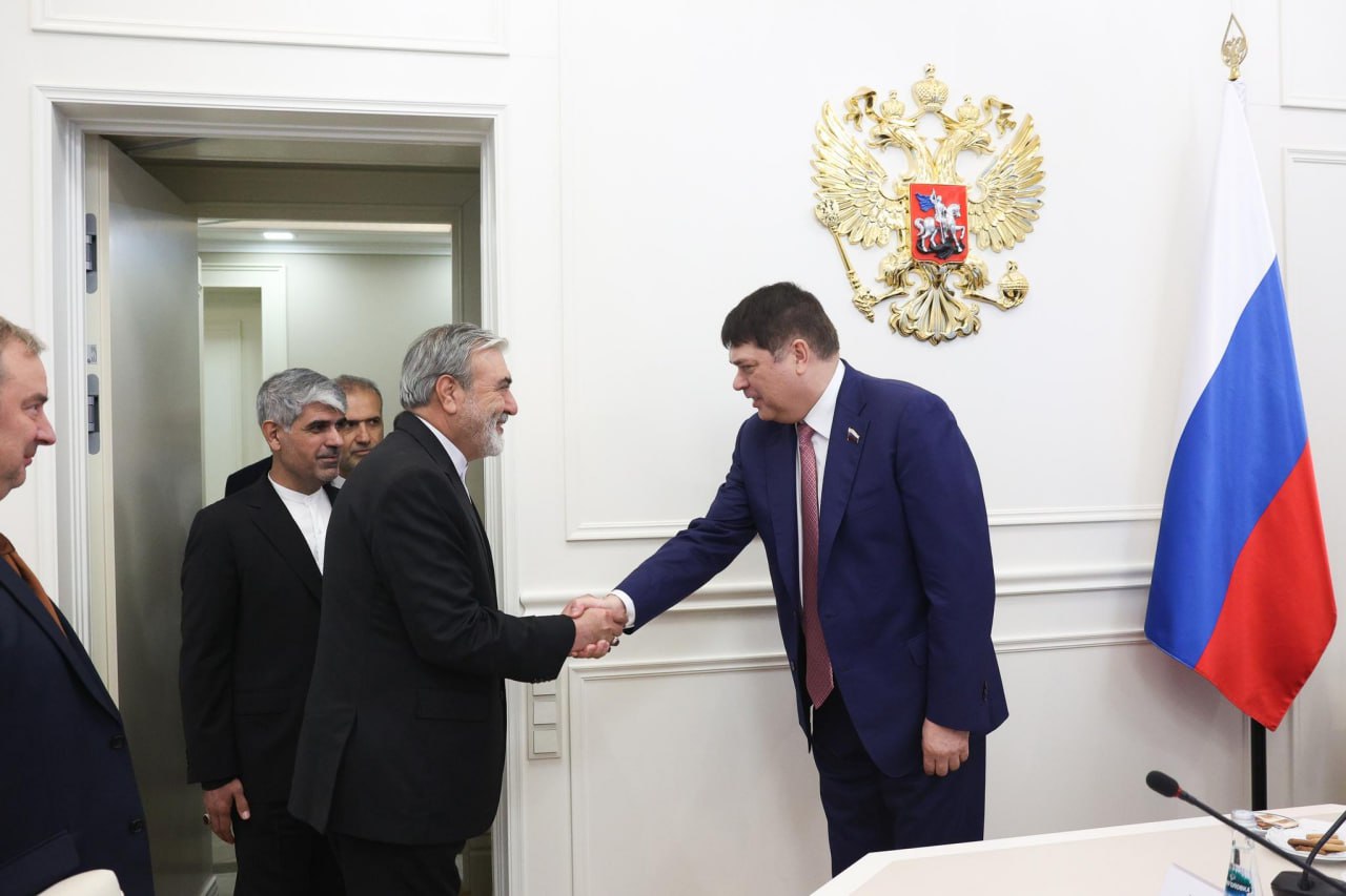 Константин Басюк: Встреча с председателем Комиссии по национальной безопасности и внешней политике Меджлиса Исламского Совета Исламской Республики Иран Эбрахимом Азизи Константин Басюк: Встреча с председателем Комиссии по национальной безопасности и внешней политике Меджлиса Исламского Совета Исламской Республики Иран Эбрахимом Азизи